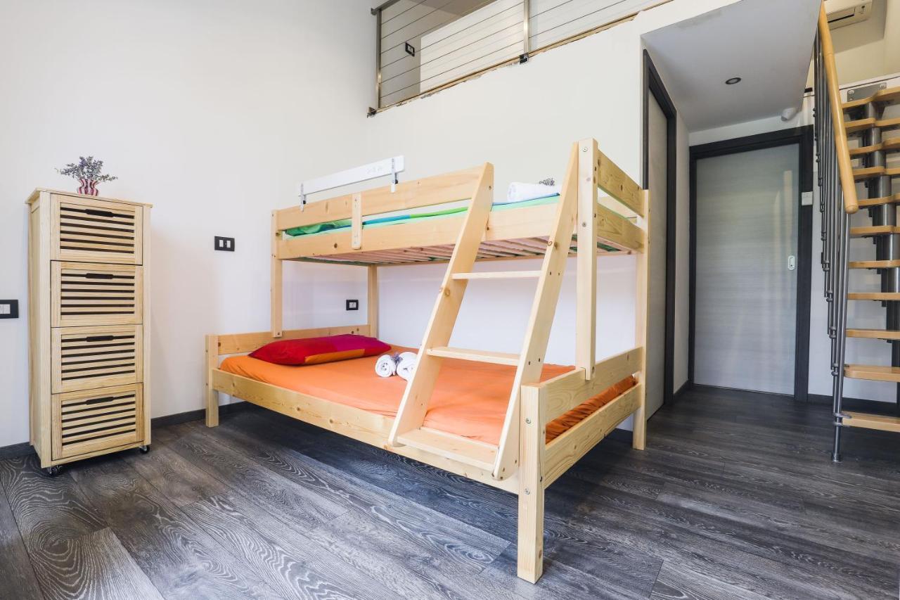 Apartments Villa Sofia เซร์เวนีเวอร์ ภายนอก รูปภาพ